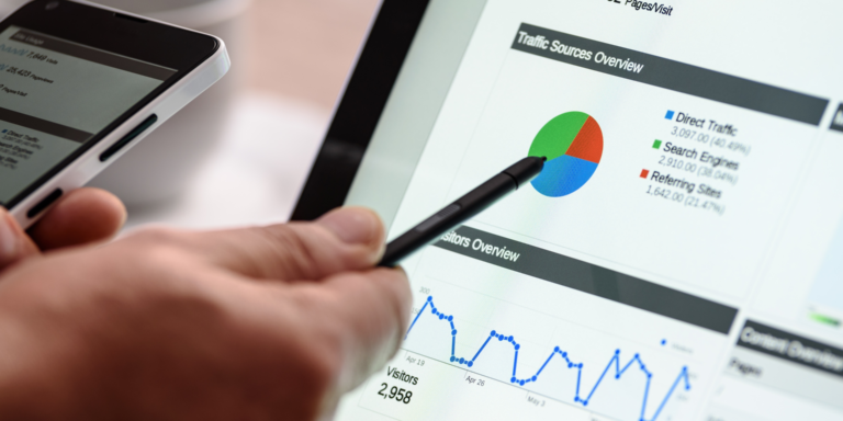 Pointing at traffic source metrics in Google Analytics